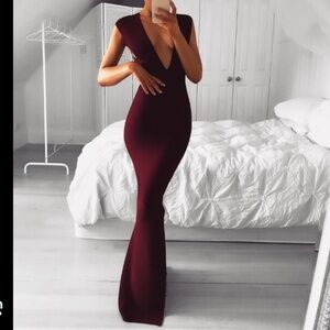 HOUSE OF CB 'Alissa' Plum Plunge Neck Bandage Maxi Dress burgundy red Size L